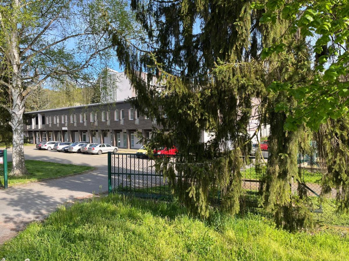 Apartmany U Reky Sazava Exterior photo